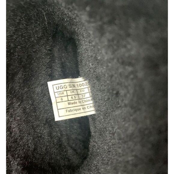 UGG Classic Short Exotic Zebra Print Shearling Sheepskin CALF HAIR Boots sz 6 - Picture 10 of 10